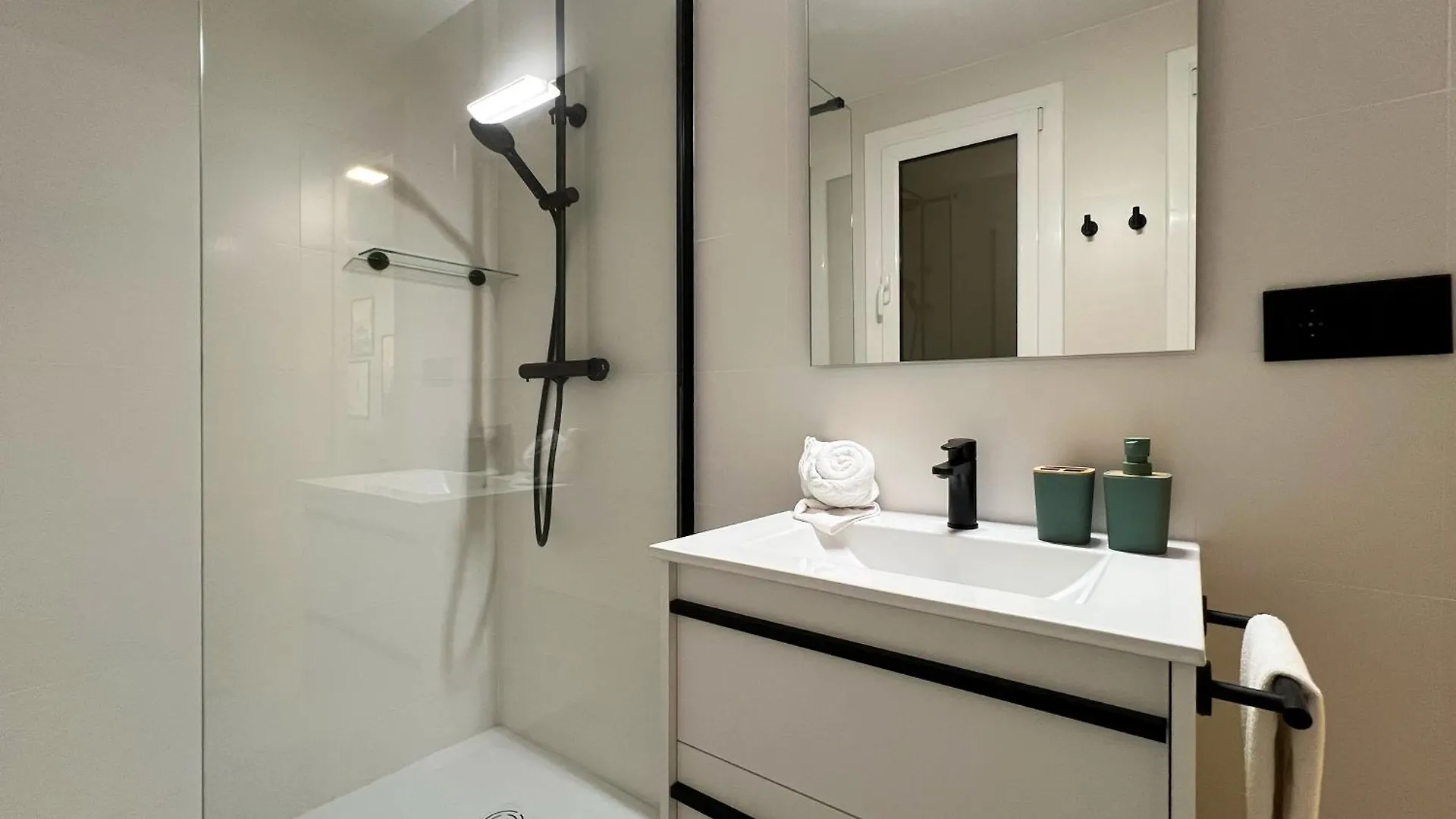 Stay U-Nique Apartment Rambla VII Barcelona