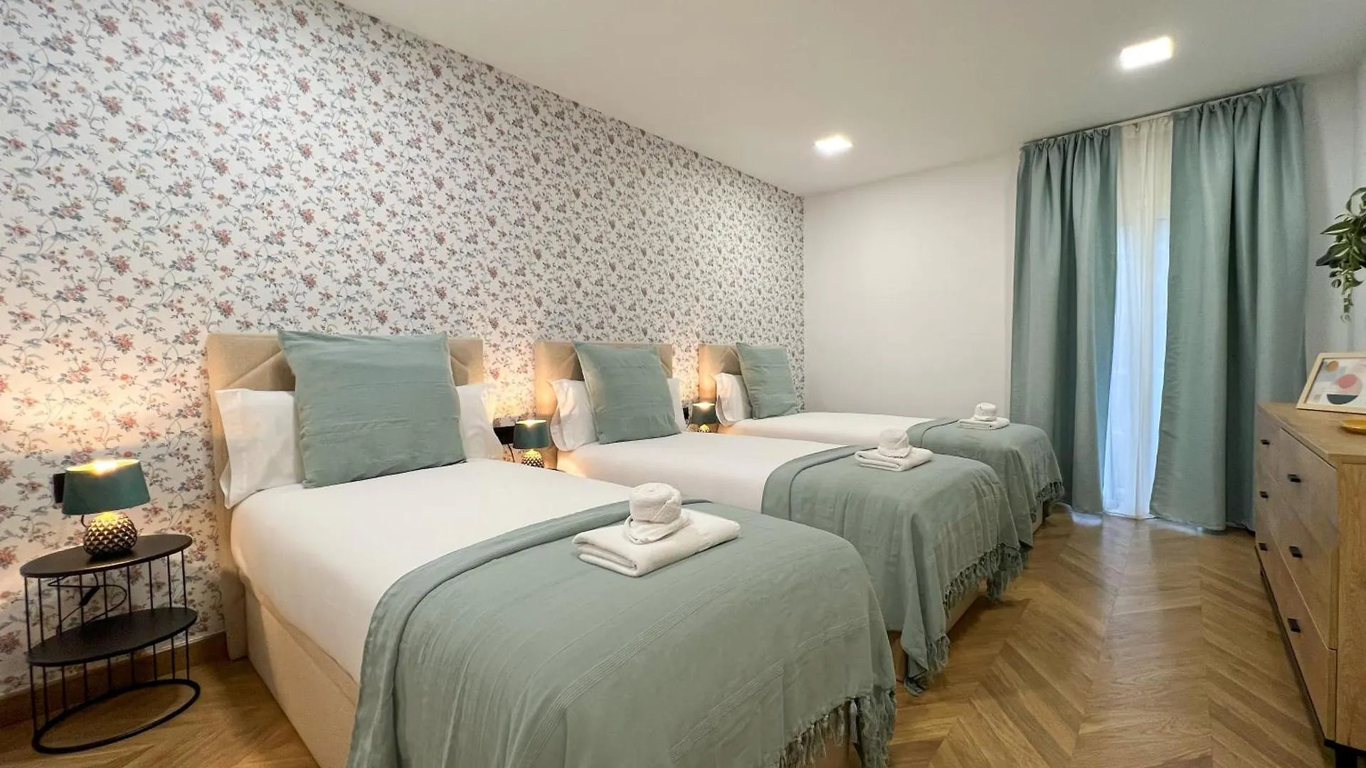 Stay U-Nique Apartment Rambla VII Barcelona