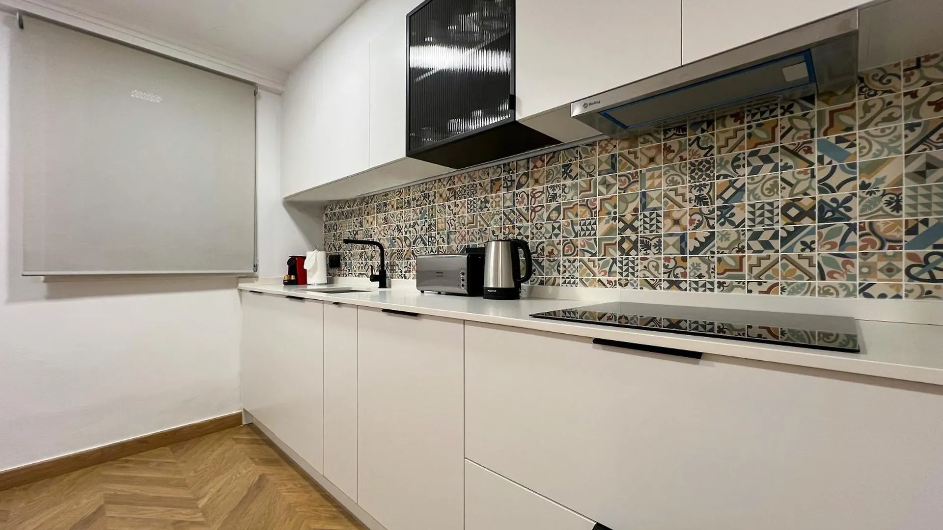 Stay U-Nique Apartment Rambla VII برشلونة 0*,  إسبانيا